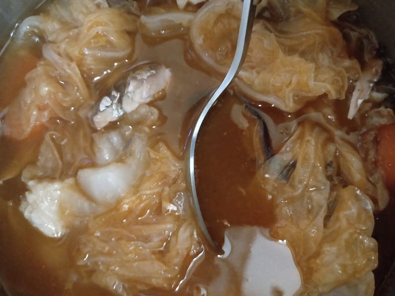 茄汁鯖魚燉白菜