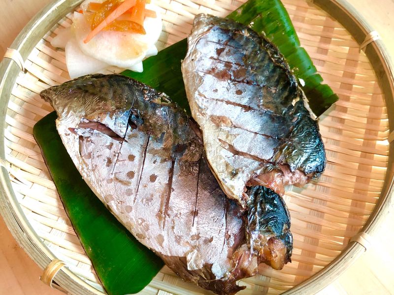 氣炸薄鹽鯖魚