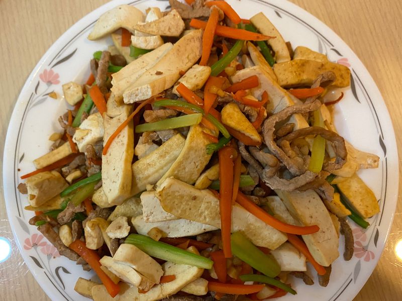 芹菜炒豆乾