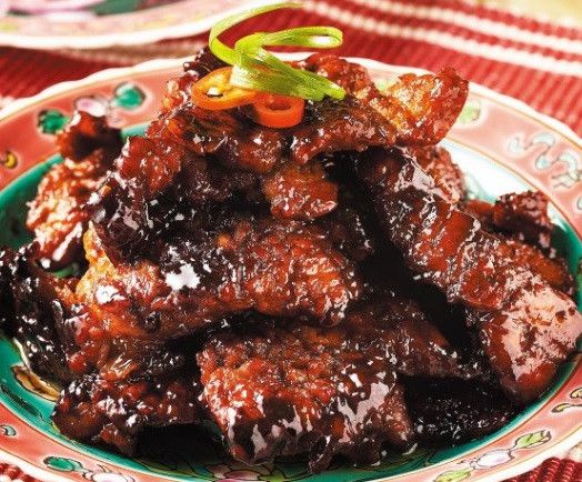 娘惹煎黑肉扒配酸洋蔥