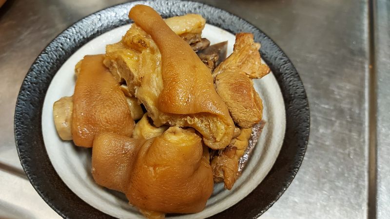 客家風味滷豬腳