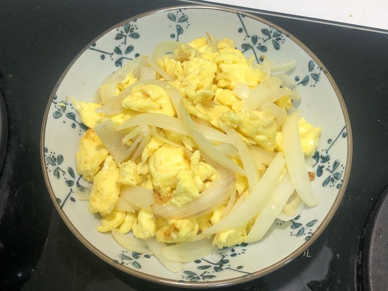 洋蔥炒蛋