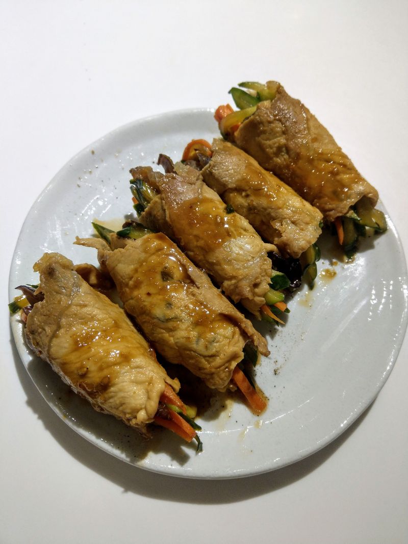 豬肉鮮蔬捲