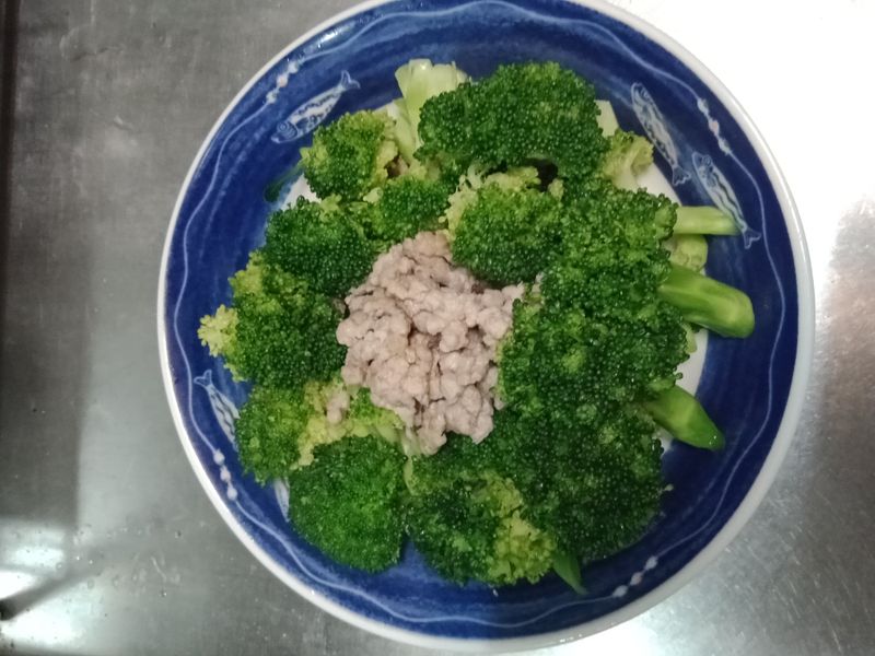青花椰炒豬肉