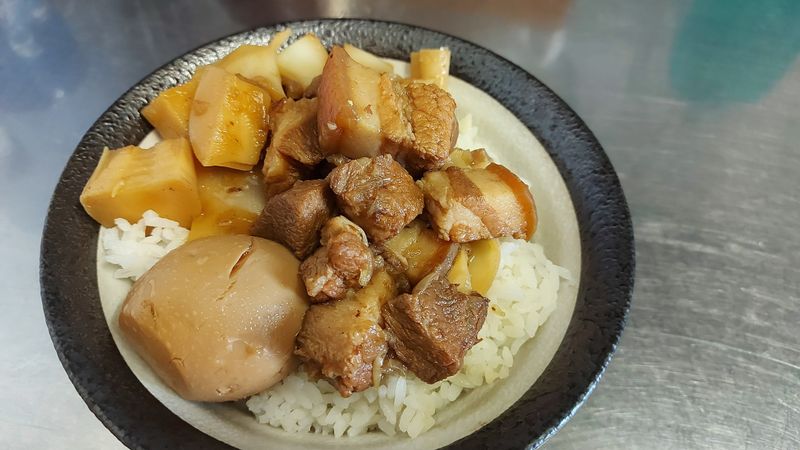 筍子燉肉飯