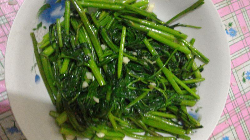 清炒空心菜