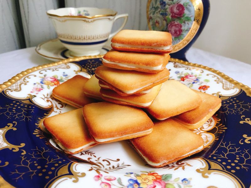 白色戀人(巧克力戀人、抹茶戀人)