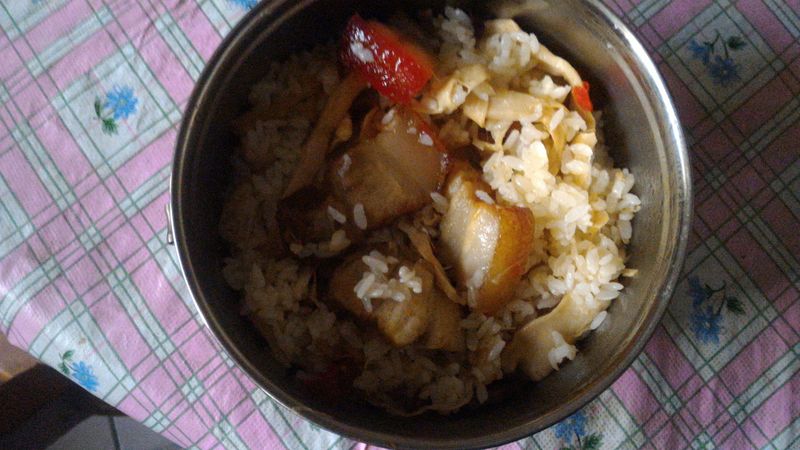 筍絲控肉炒飯