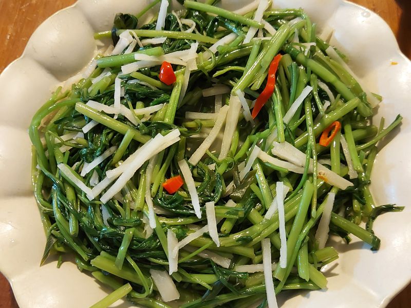 酸筍炒空心菜
