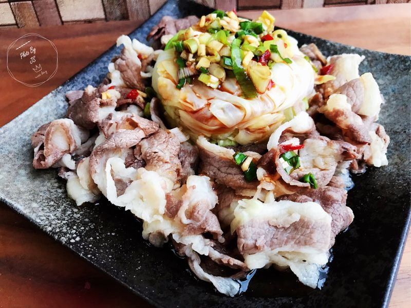 白灼牛肉