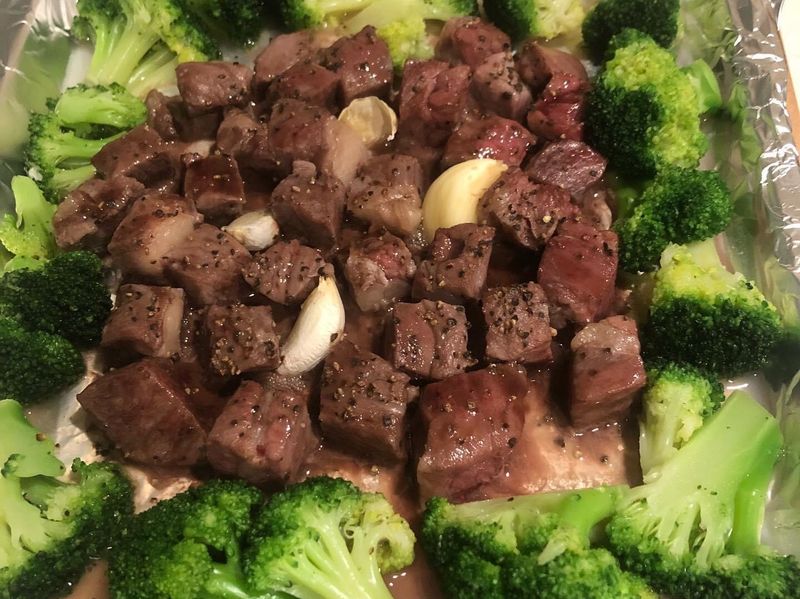 蒜香骰子牛