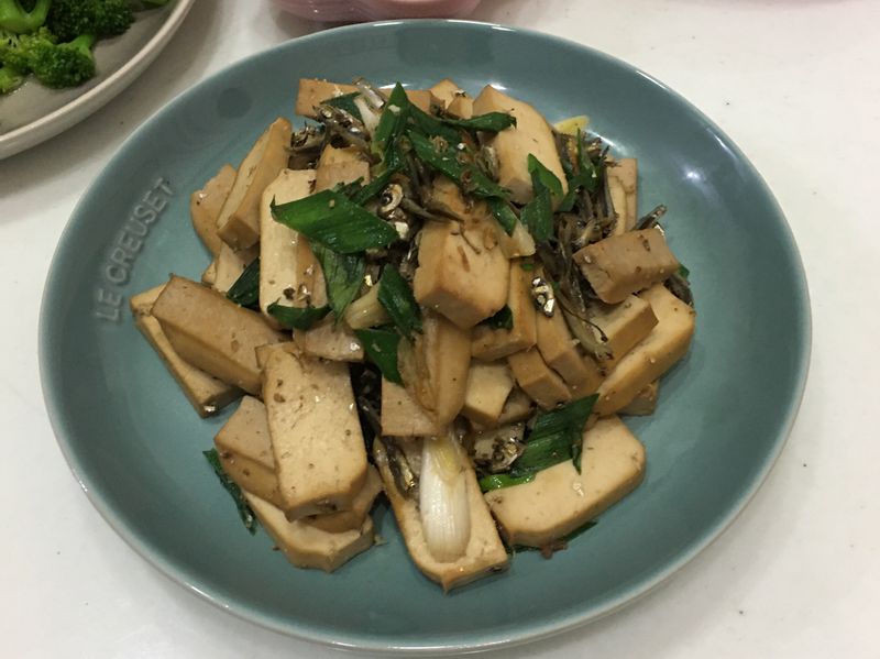 小魚乾香炒豆乾