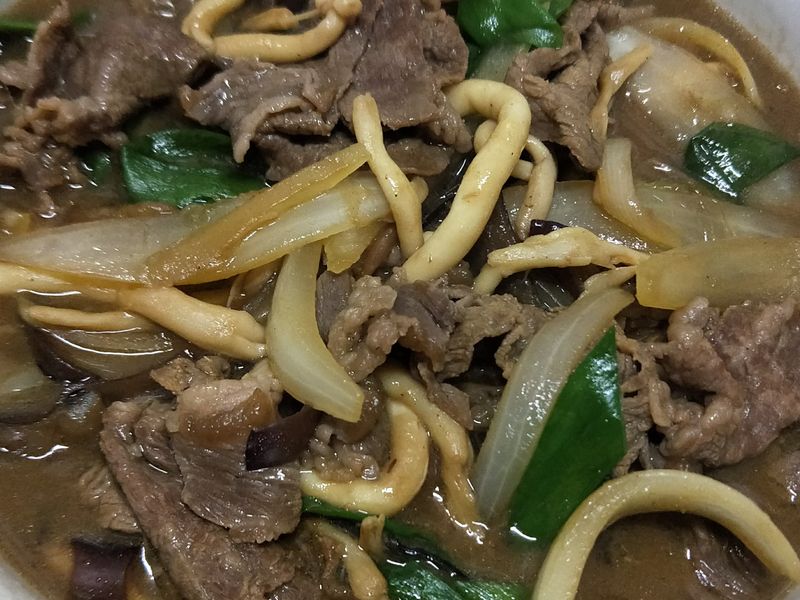 洋蔥炒牛肉