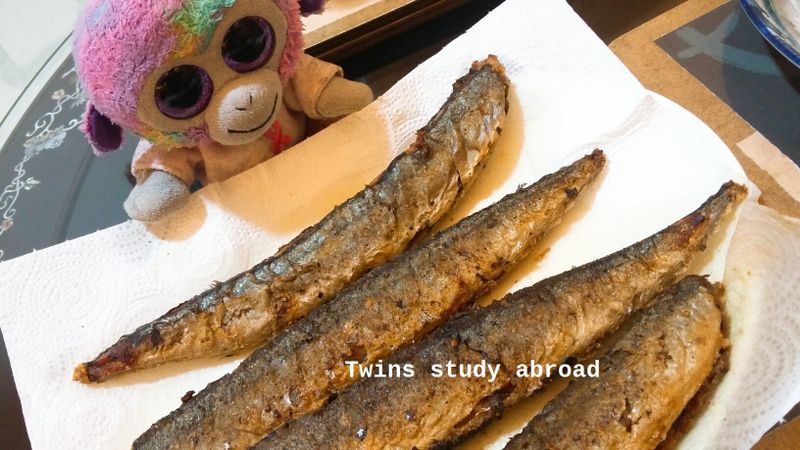 酥煎秋刀魚