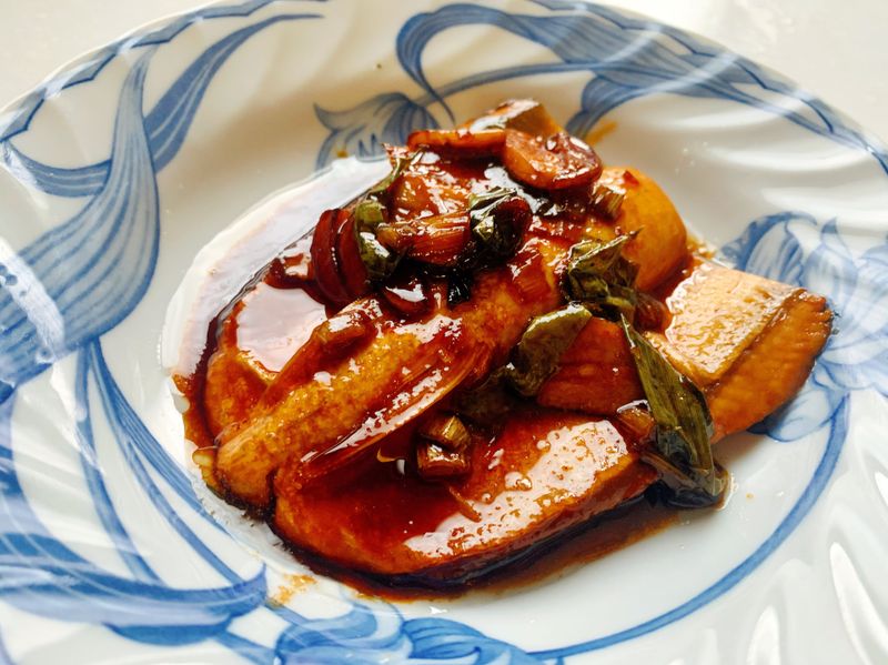滷虱目魚肚