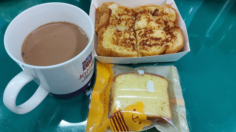 肉鬆起司法式吐司