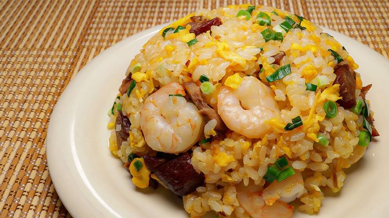港式茶餐廳炒飯|懶人料理|簡易食譜