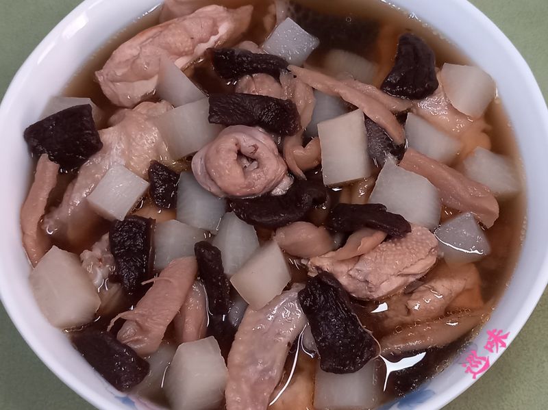 三代同堂雞湯