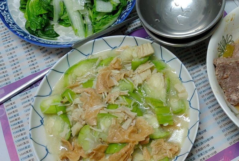 絲瓜金針菇