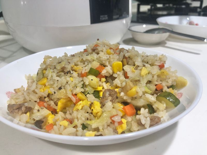 三色炒飯