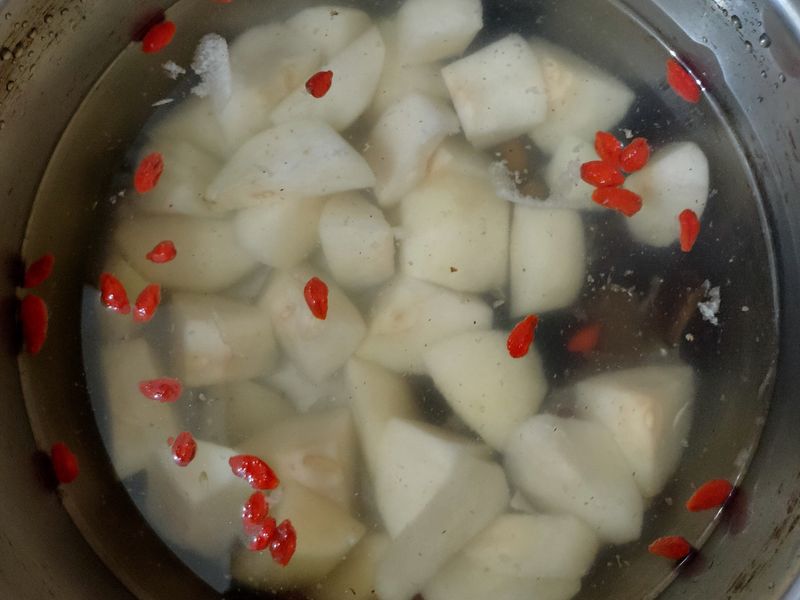 冰涼梨子汁