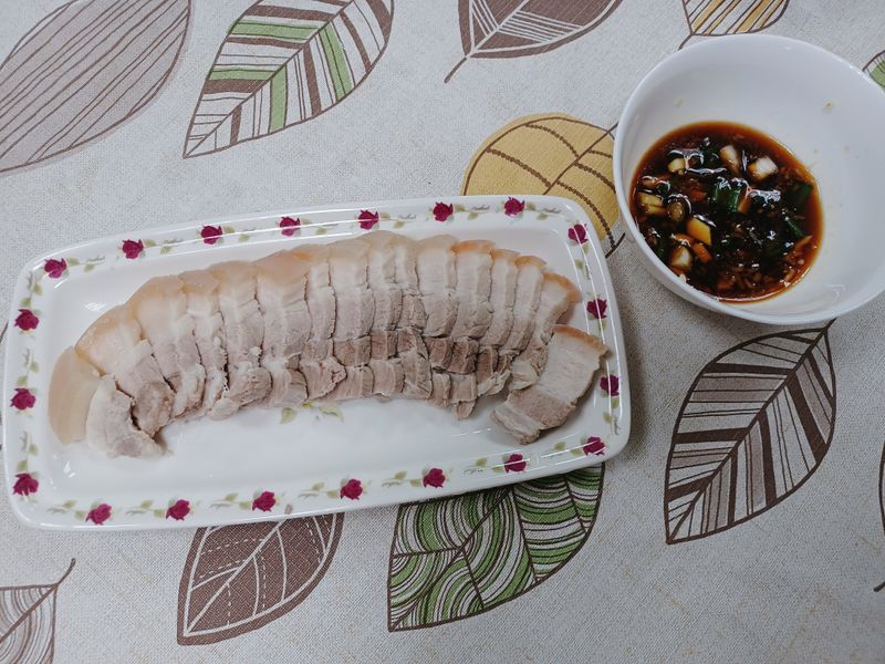 蒜泥白肉