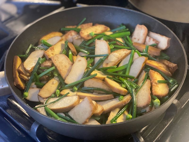 韭菜花炒豆乾