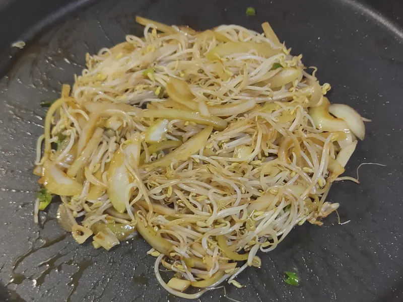 鐵板豆芽菜