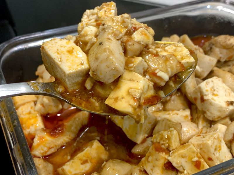 簡易版!低脂雞胸肉麻婆豆腐