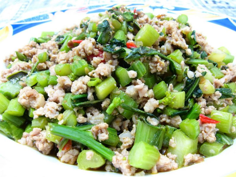 衝菜炒肉末