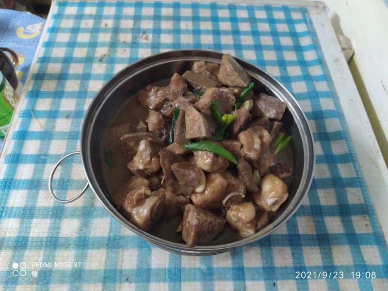 芋頭燒排骨