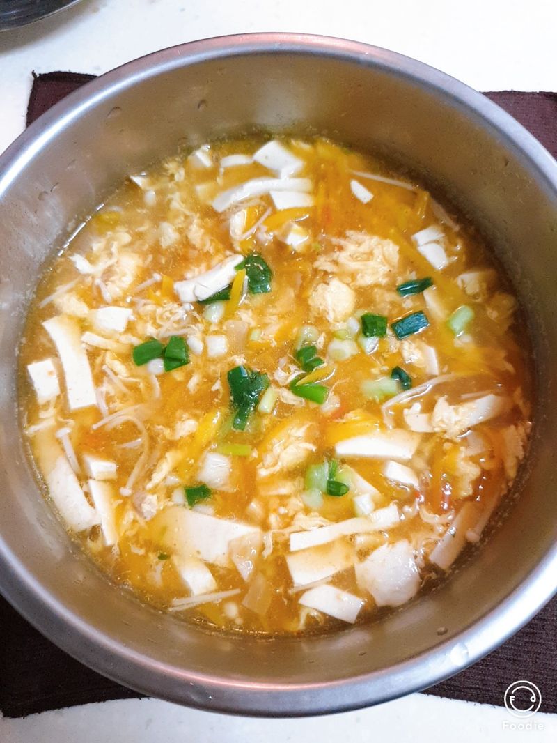 康寶酸辣湯麵