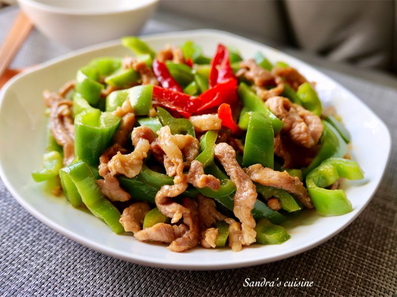 青椒炒肉絲(快手料理)