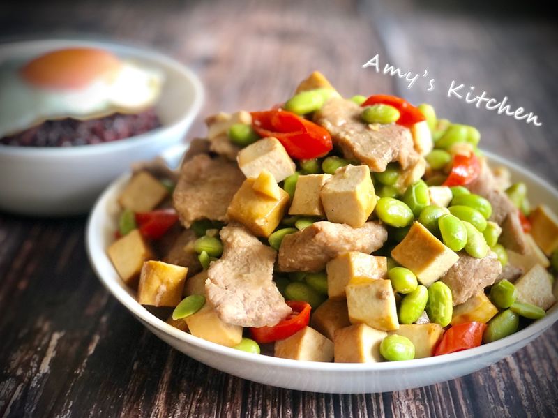 毛豆里肌炒豆干 / 家常菜