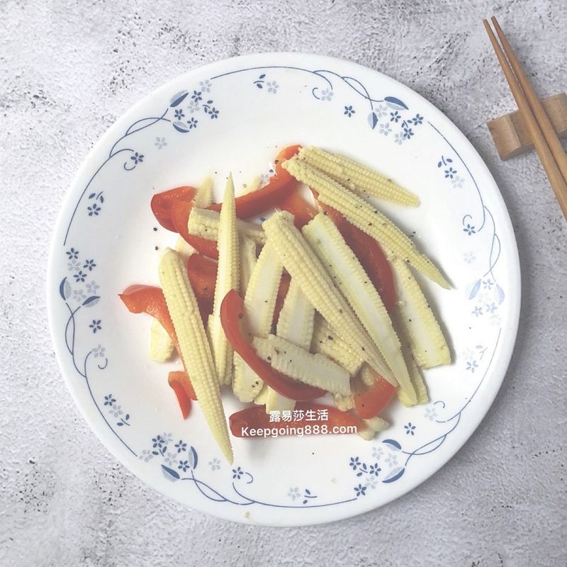 紅椒炒玉米筍約50kcal,5分鐘出菜