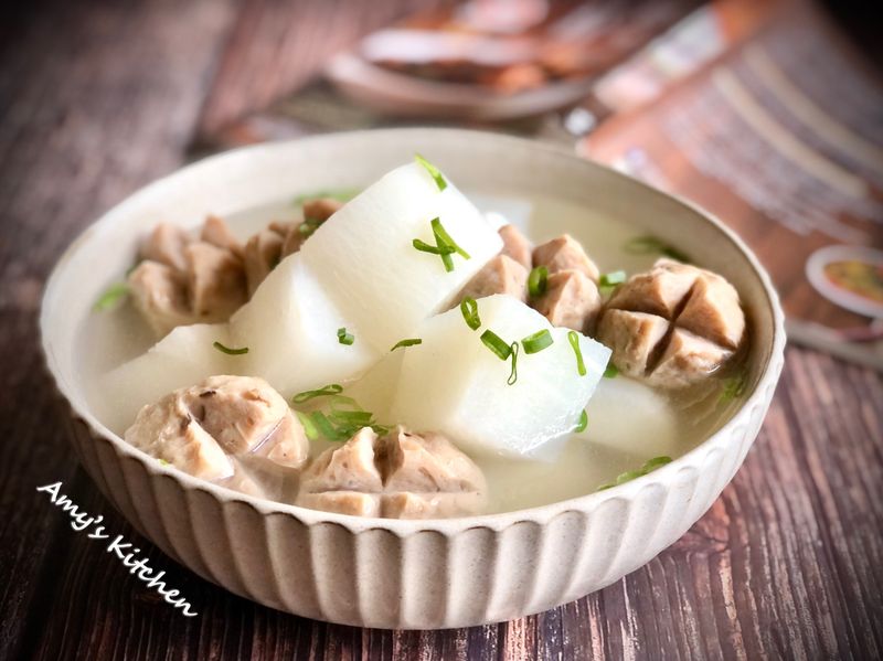 貢丸蘿蔔湯