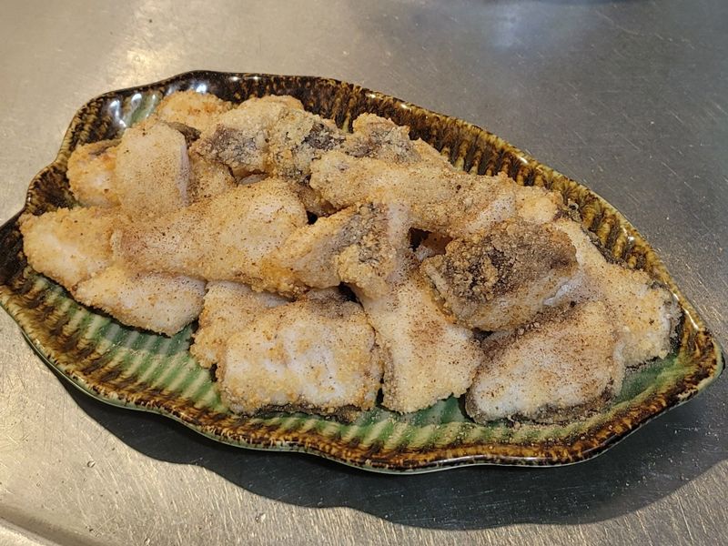 椒鹽炸鱸魚