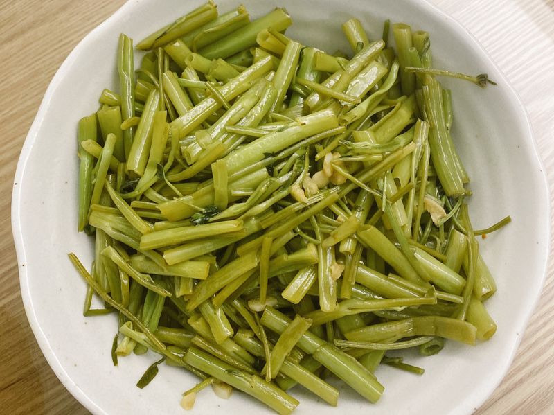 醋溜空心菜梗