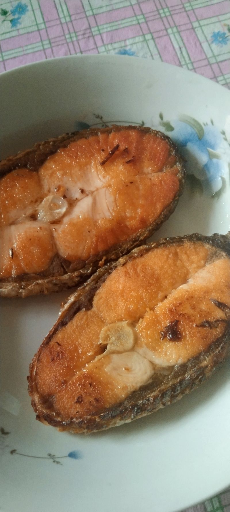煎鮭魚