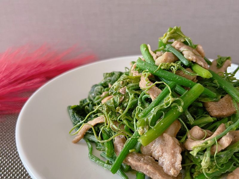 龍鬚菜炒肉絲