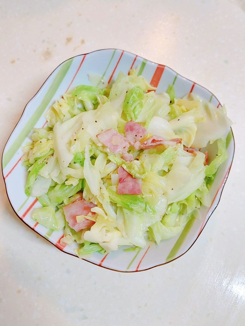 培根炒高麗菜