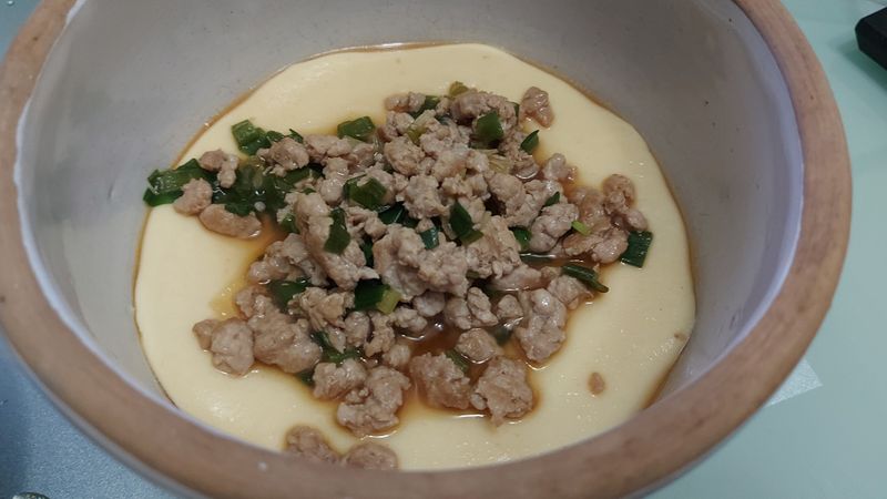 雞湯肉燥蒸蛋