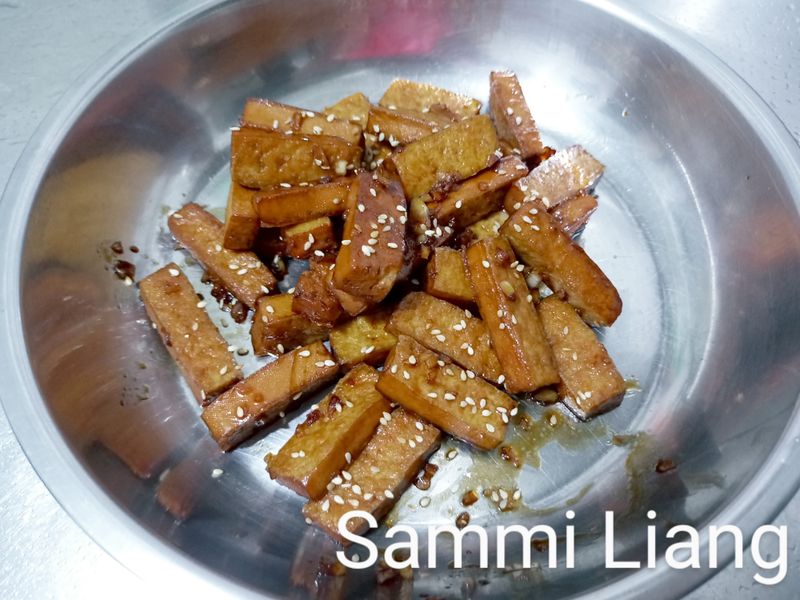 蜜汁豆干