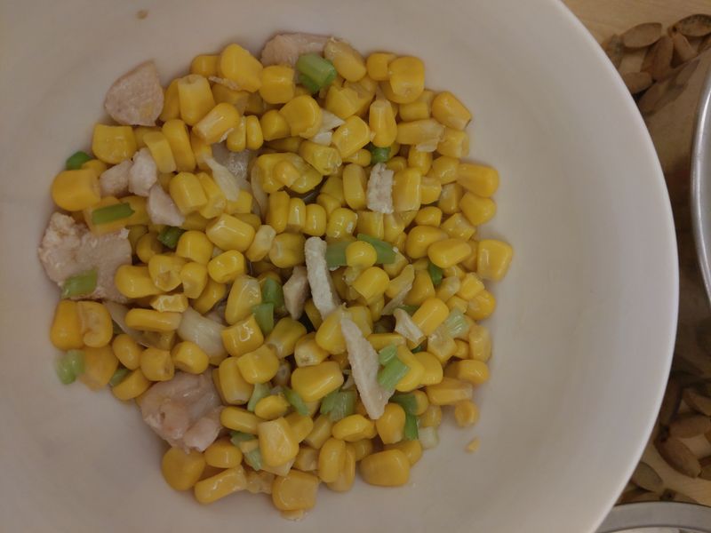 雞胸肉炒玉米