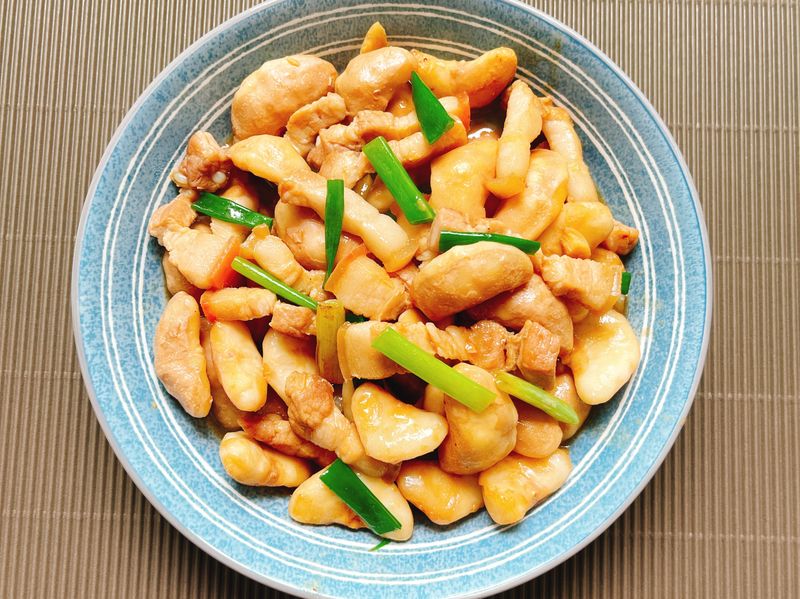 菱角炒五花
