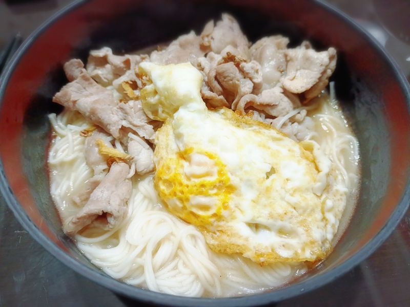 麻油肉肉麵線