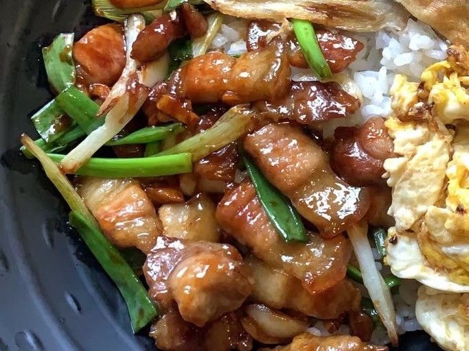 蔥爆五花肉片