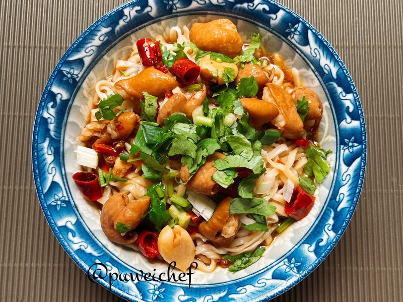 麻辣肥腸麵