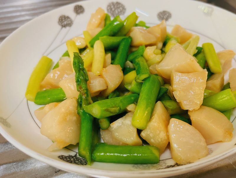 蘆筍炒干貝
