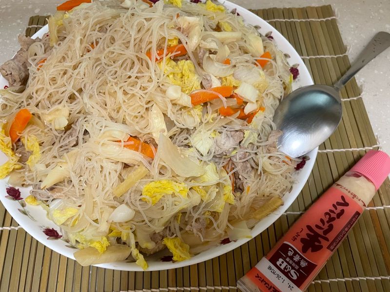 蒜香炒米粉